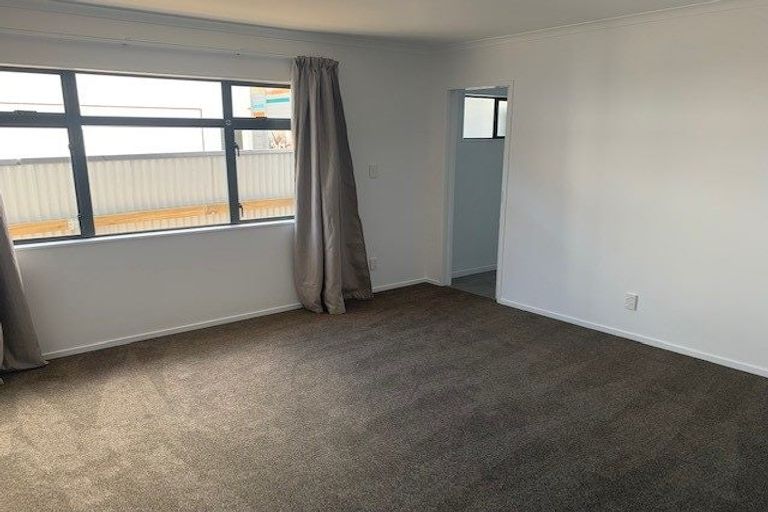 Photo of property in 69 The Esplanade, Westshore, Napier, 4110