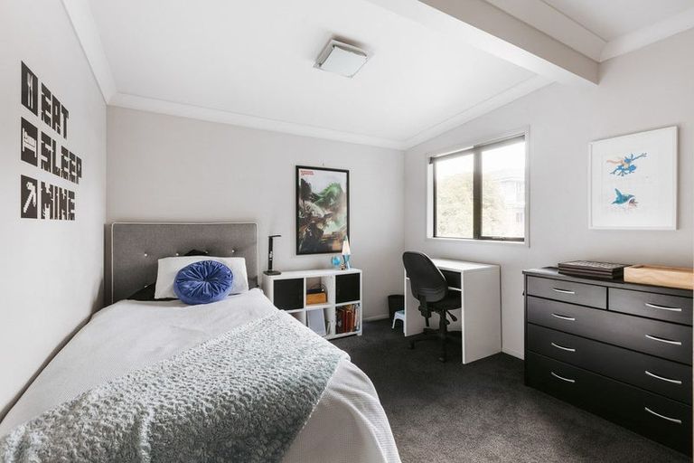 Photo of property in 6 Harbourside Way, Welcome Bay, Tauranga, 3112