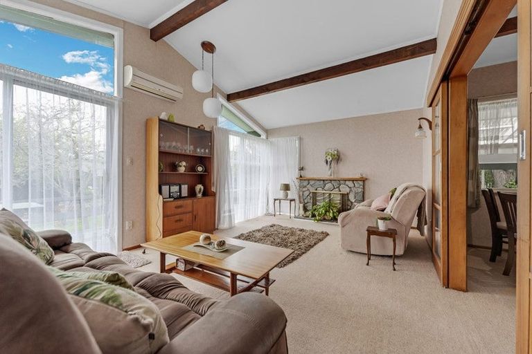 Photo of property in 5 Orpheus Place, Papakura, 2110