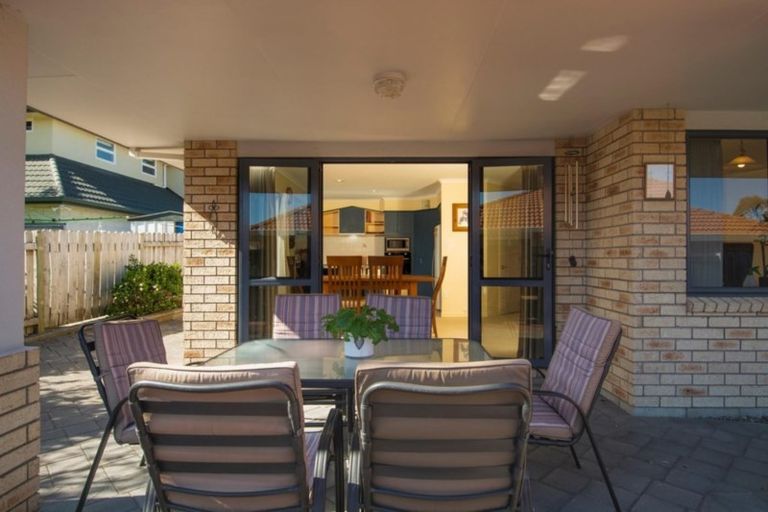 Photo of property in 28 Stableford Drive, Pyes Pa, Tauranga, 3112