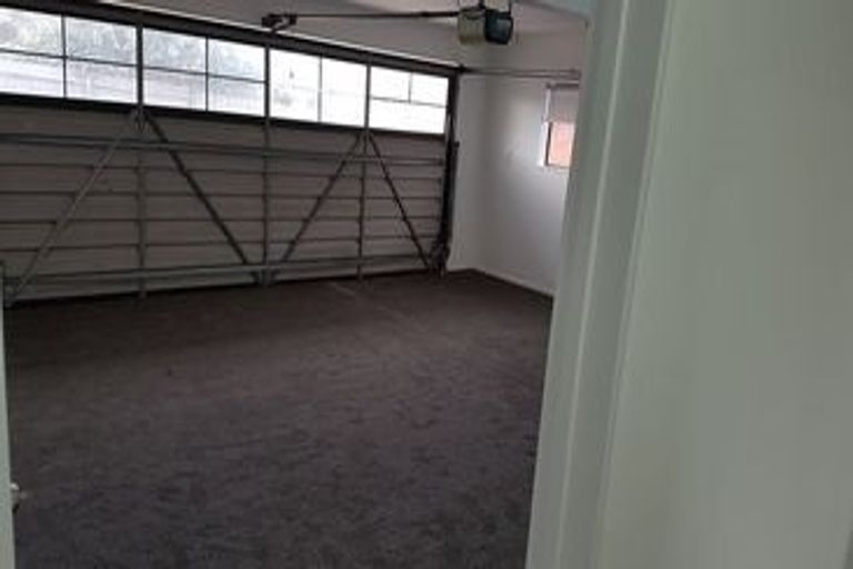 Photo of property in 3/26 Alfriston Road, Manurewa East, Auckland, 2102