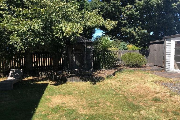 Photo of property in 28 Invergarry Road, Hilltop, Taupo, 3330