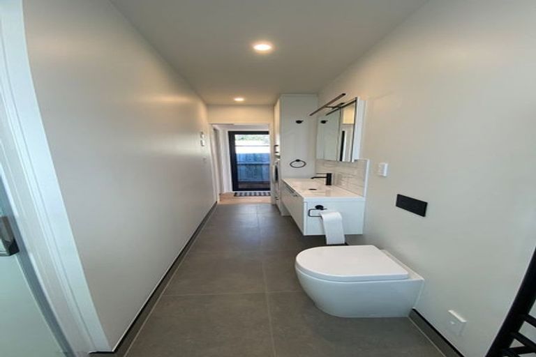 Photo of property in 39 Devonshire Road, Miramar, Wellington, 6022