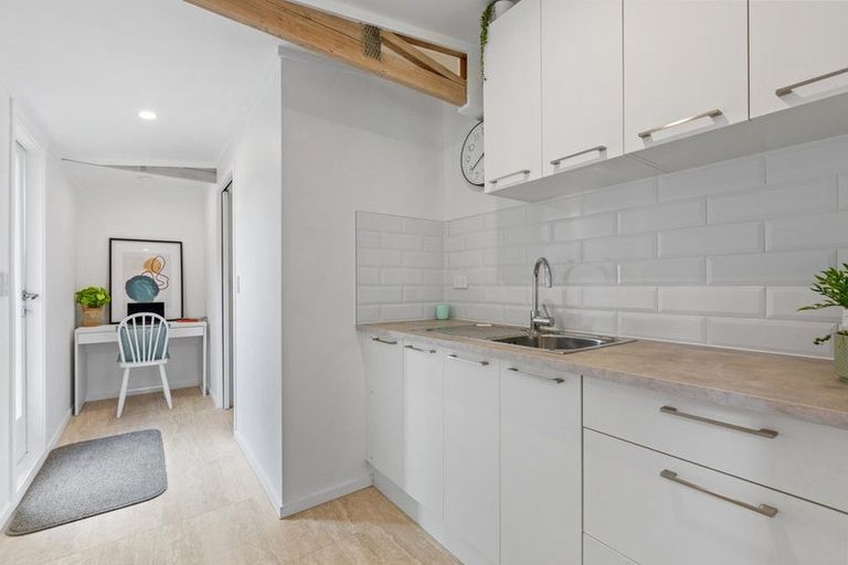 Photo of property in 29a Doment Crescent, Orewa, 0931