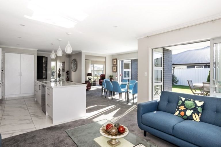 Photo of property in 3 Fortis Place, Riverdale, Gisborne, 4010