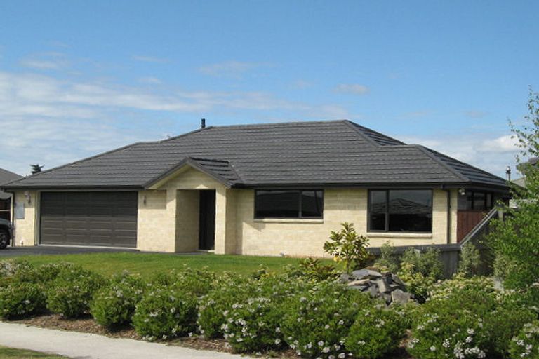 Photo of property in 15 Stark Place, Kaiapoi, 7630
