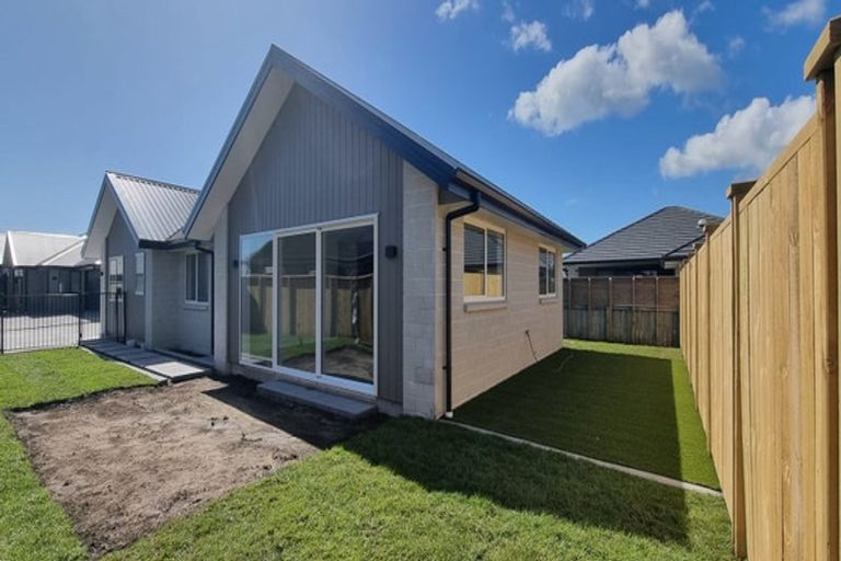 Photo of property in 41 Cotula Way, Papamoa Beach, Papamoa, 3118