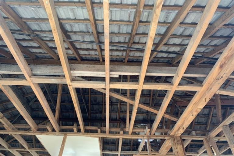 Photo of property in 1/121 Matipo Road, Te Atatu Peninsula, Auckland, 0610