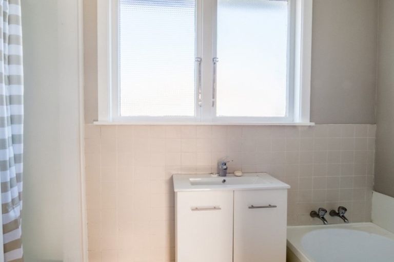 Photo of property in 12 Amokura Road, Taneatua, 3123