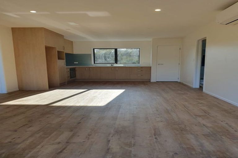 Photo of property in 26 Mudgeways Road, Massey, Auckland, 0614