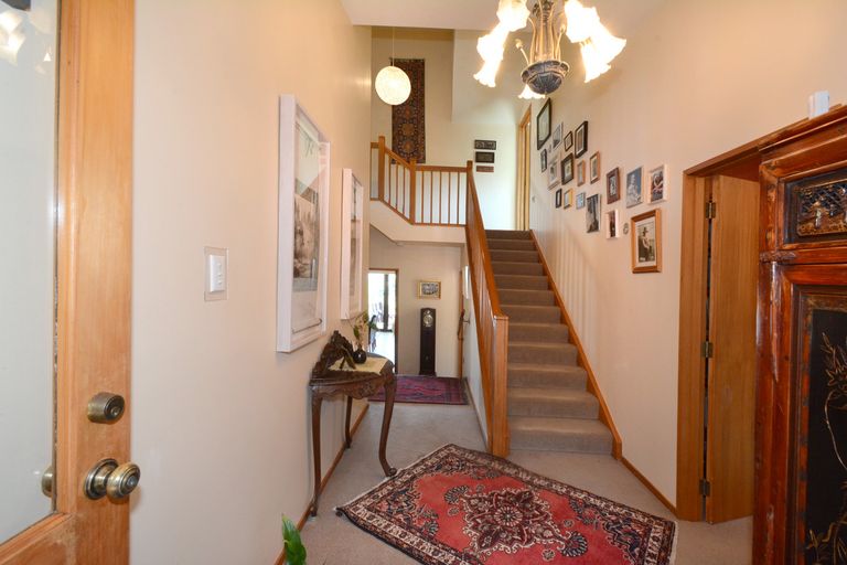 Photo of property in 15 Mclelland Street, Macandrew Bay, Dunedin, 9014