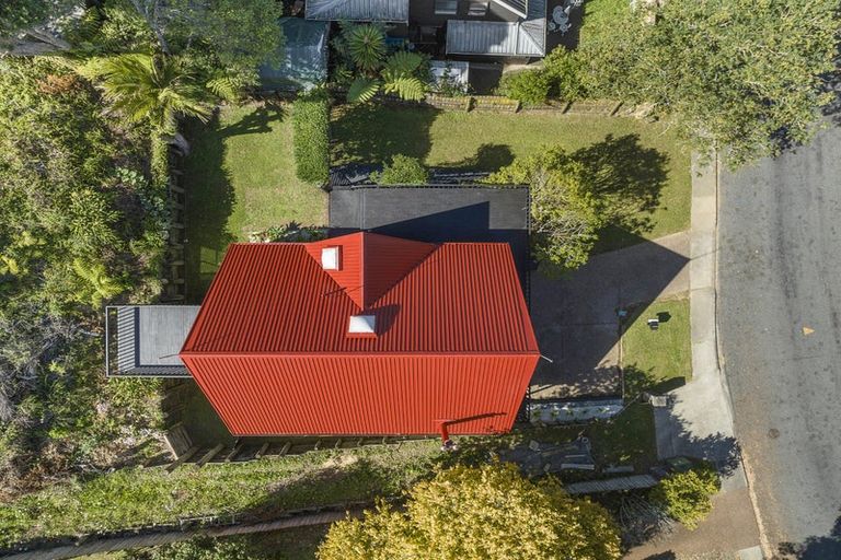 Photo of property in 12 Honeysuckle Lane, Mairangi Bay, Auckland, 0630