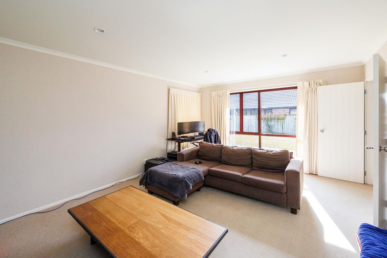 Photo of property in 49 Branigan Parade, Kelvin Grove, Palmerston North, 4414