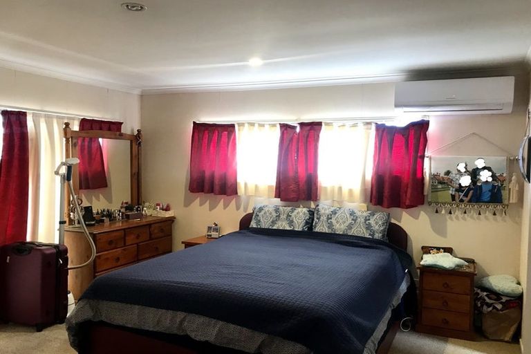 Photo of property in 160 Smales Road, East Tamaki, Auckland, 2013