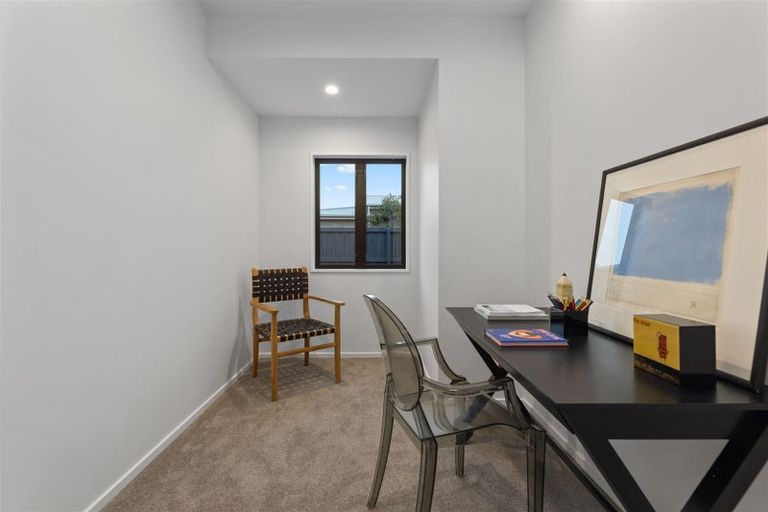 Photo of property in 3 Picadilly Avenue, Casebrook, Christchurch, 8051