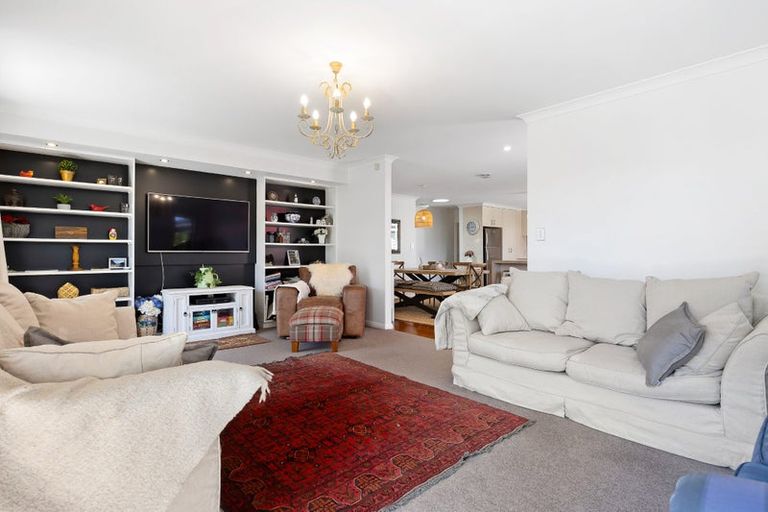 Photo of property in 3 Doncaster Place, Rangiora, 7400