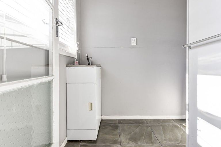 Photo of property in 10 Lugton Street, Nawton, Hamilton, 3200