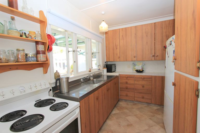 Photo of property in 39 Lakings Road, Springlands, Blenheim, 7201