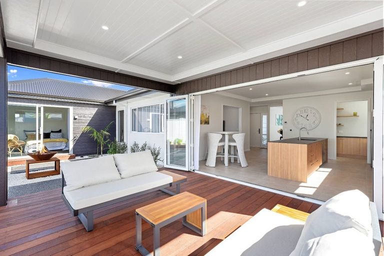 Photo of property in 8 Montiicola Drive, Papamoa Beach, Papamoa, 3118