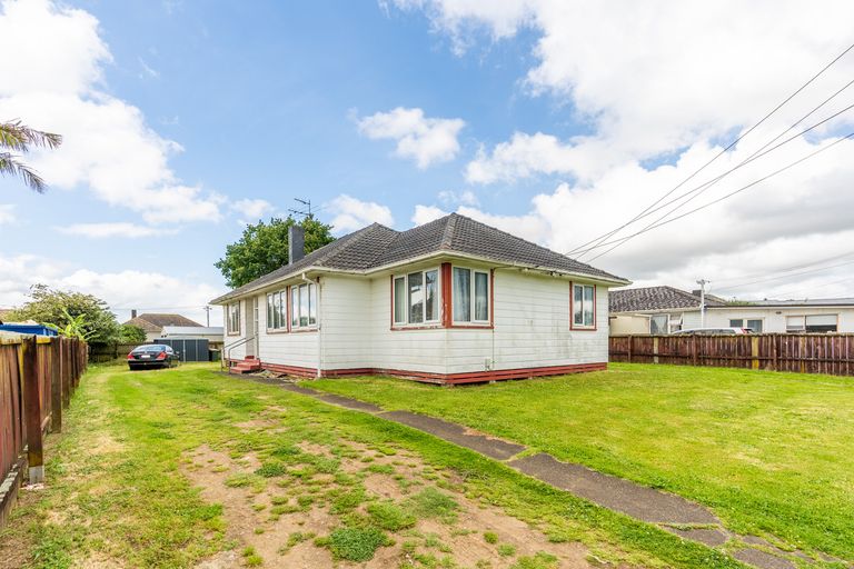 Photo of property in 16 Matamata Place, Otara, Auckland, 2023