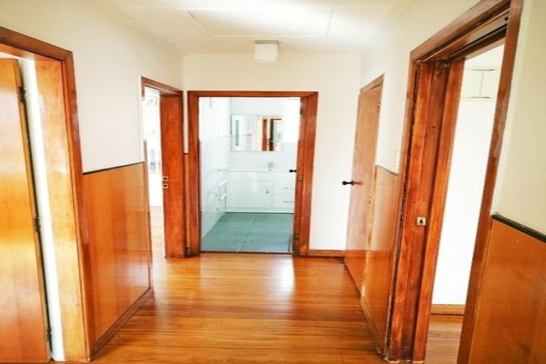 Photo of property in 1/34 Miro Street, New Lynn, Auckland, 0600