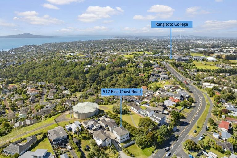 Photo of property in 517 East Coast Road, Murrays Bay, Auckland, 0630