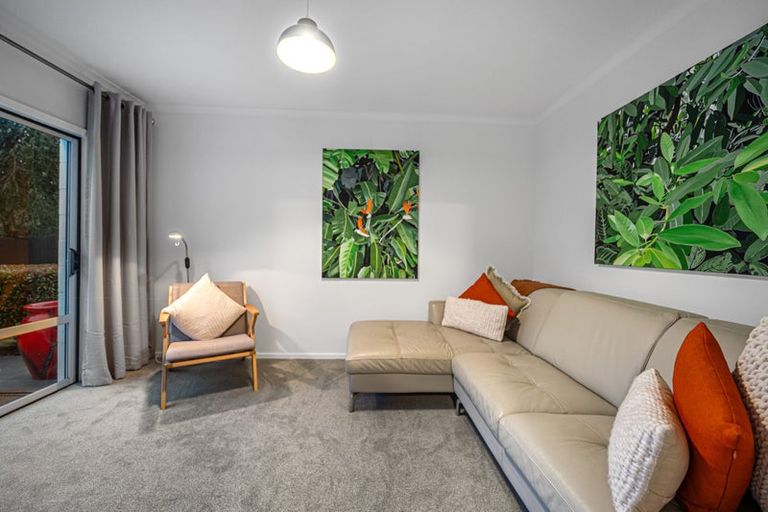 Photo of property in 3/4 Frater Avenue, Milford, Auckland, 0620
