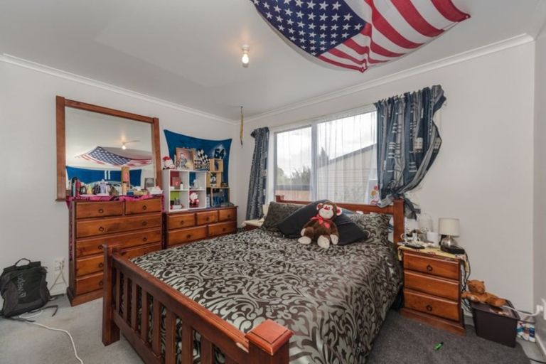 Photo of property in 7 Lloyd Drive, Nawton, Hamilton, 3200