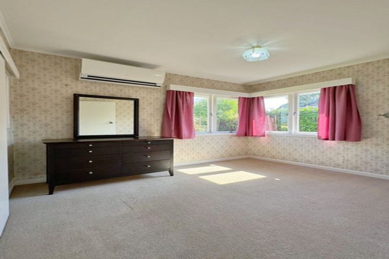 Photo of property in 29 Toru Street, Te Atatu Peninsula, Auckland, 0610