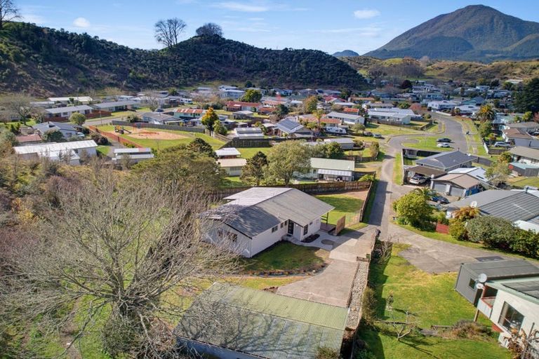Photo of property in 11 Hahuru Road, Kawerau, 3127