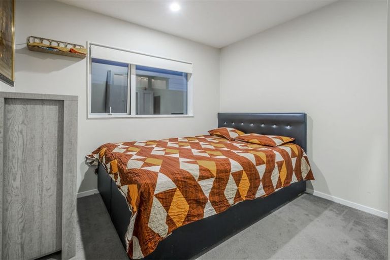 Photo of property in 12 Hard Beech Street, Takanini, 2110