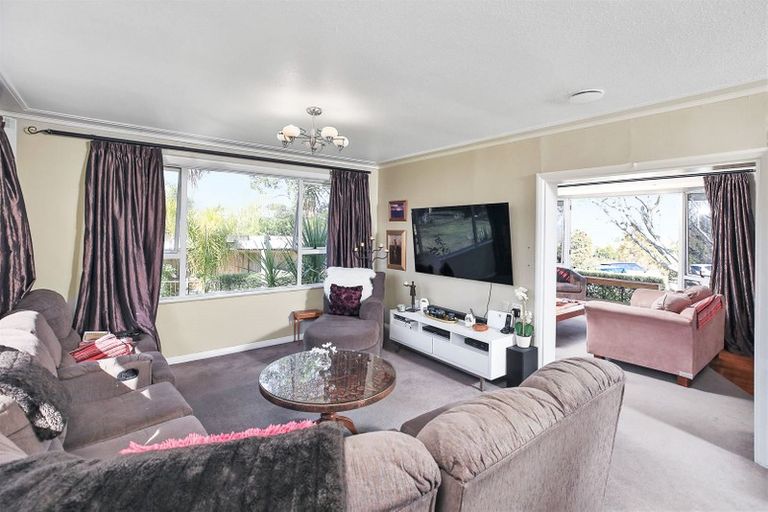 Photo of property in 1 Olga Street, Paeroa, 3600