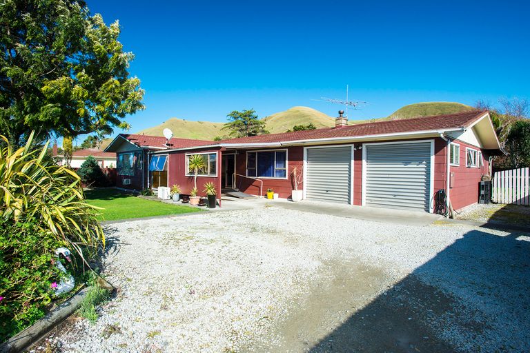 Photo of property in 45 Steele Road, Tamarau, Gisborne, 4010