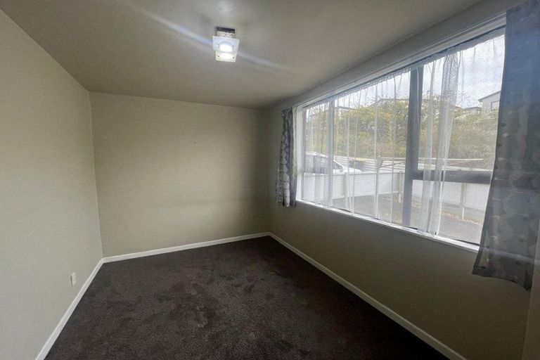 Photo of property in 53a Pleasant Road, Glen Eden, Auckland, 0602