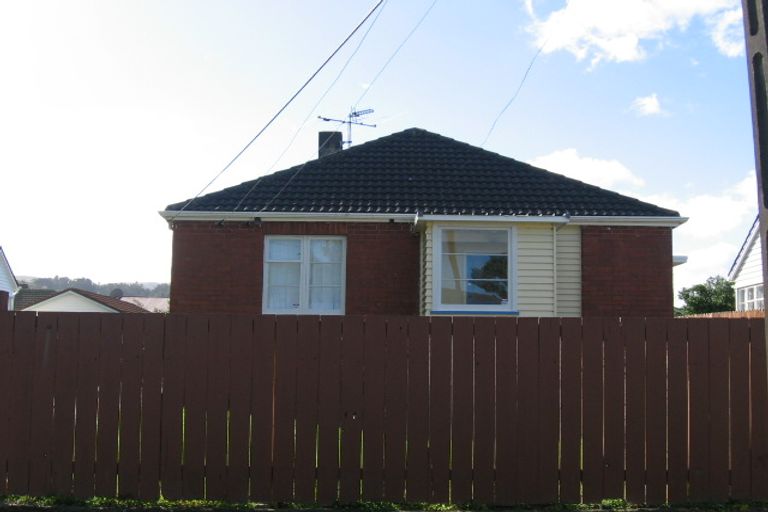 Photo of property in 11 Kilmister Grove, Boulcott, Lower Hutt, 5011