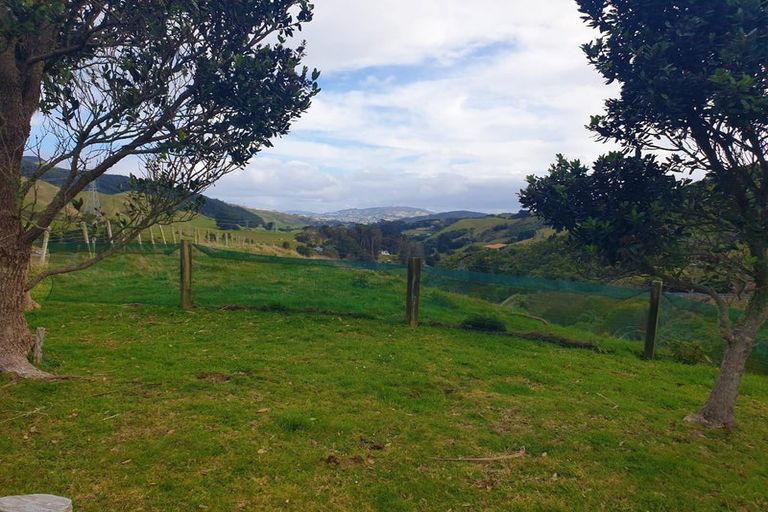 Photo of property in 419 Takapu Road, Takapu Valley, Wellington, 5028