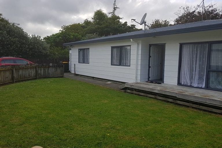 Photo of property in 2/7 Cambridge Road, Manurewa, Auckland, 2102