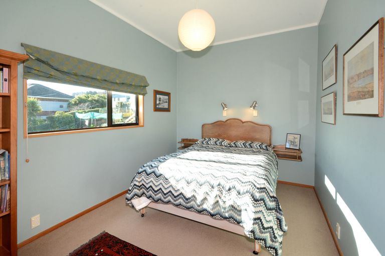 Photo of property in 15 Mclelland Street, Macandrew Bay, Dunedin, 9014