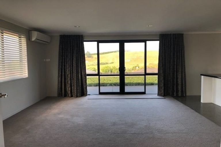 Photo of property in 1 Matariki View, Welcome Bay, Tauranga, 3112