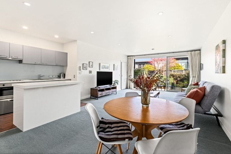 Photo of property in The Terraces, 31/9 Humber Street, Pandora, Napier, 4110