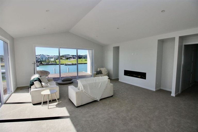 Photo of property in 15 Awatea Drive, Whitianga, 3510