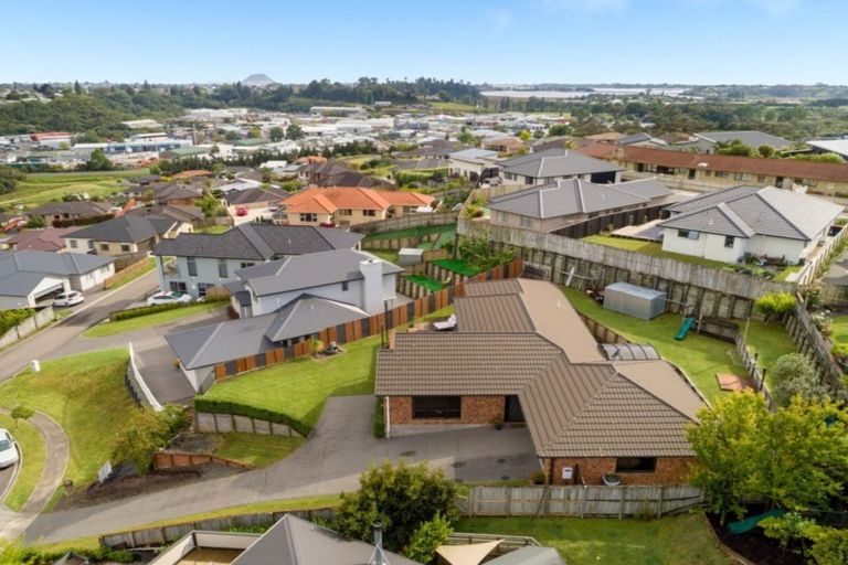 Photo of property in 30 Amy Place, Pyes Pa, Tauranga, 3112