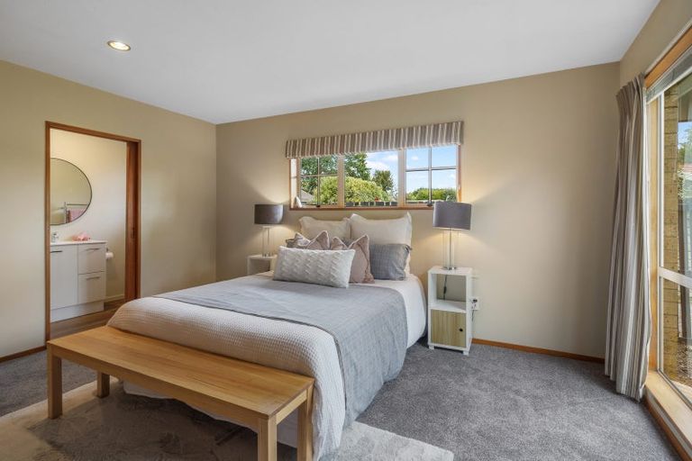 Photo of property in 10 Holcroft Court, Rangiora, 7400