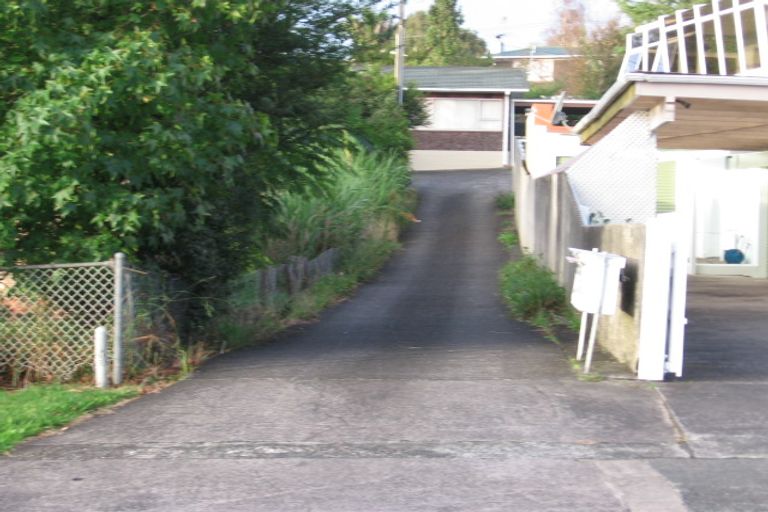 Photo of property in 1/110 Vodanovich Road, Te Atatu South, Auckland, 0610