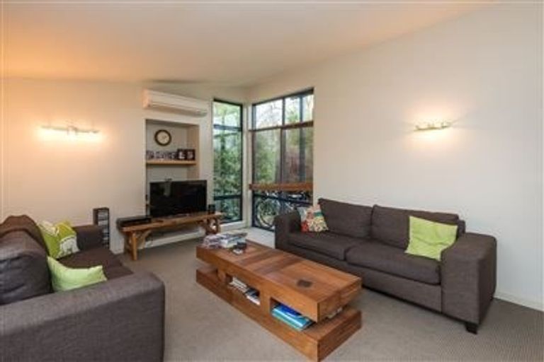 Photo of property in 1 Cotter Lane, Rangiora, 7400