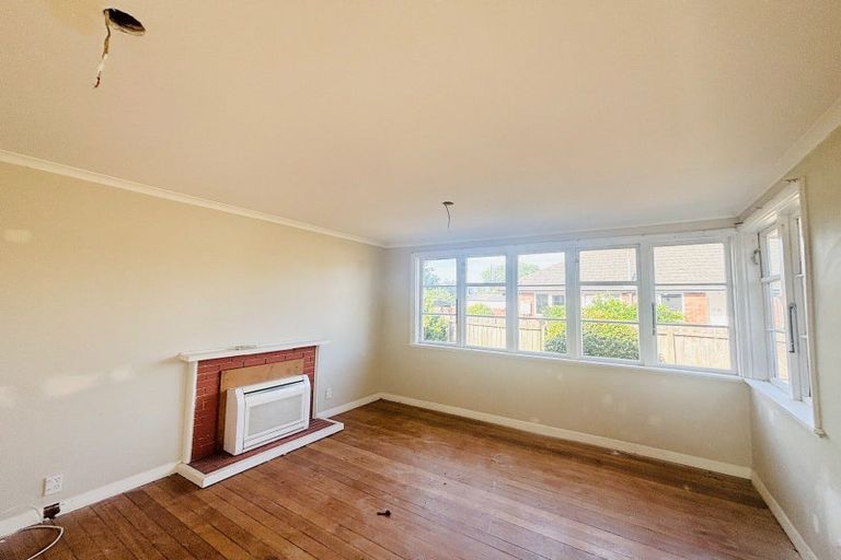 Photo of property in 24 Westcott Street, Dallington, Christchurch, 8061