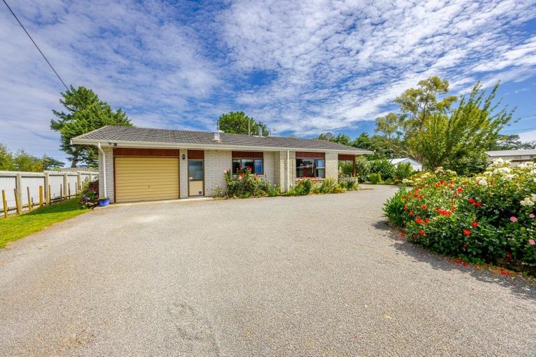 Photo of property in 25 Charlotte Street, Takapau, 4203