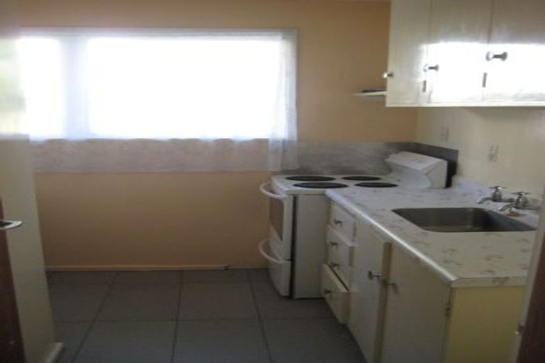 Photo of property in 1/46 Randwick Road, Northland, Wellington, 6012