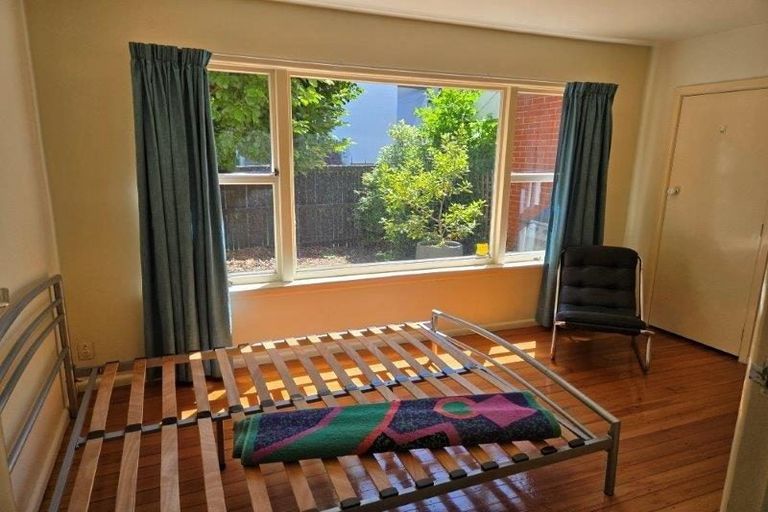 Photo of property in 2/19 Newbridge Place, Ilam, Christchurch, 8041