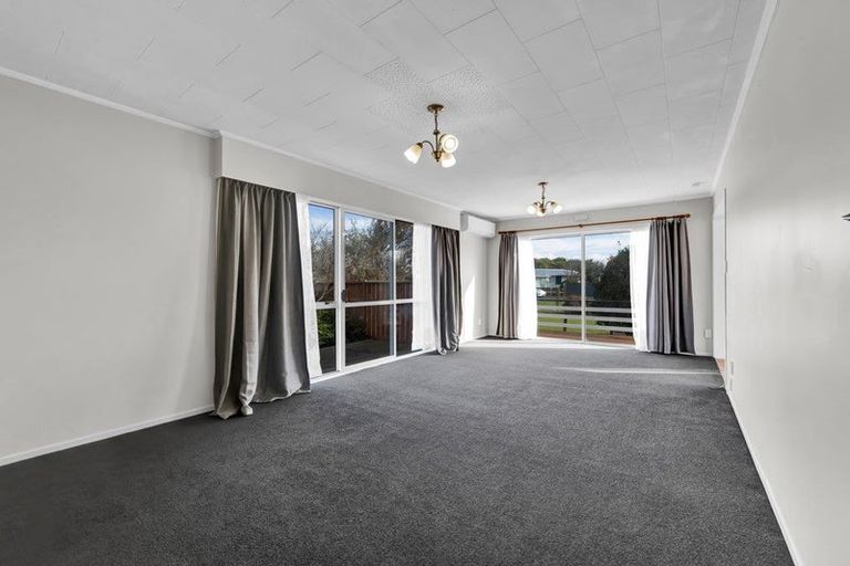 Photo of property in 41 Wynyard Street, Normanby, Hawera, 4614